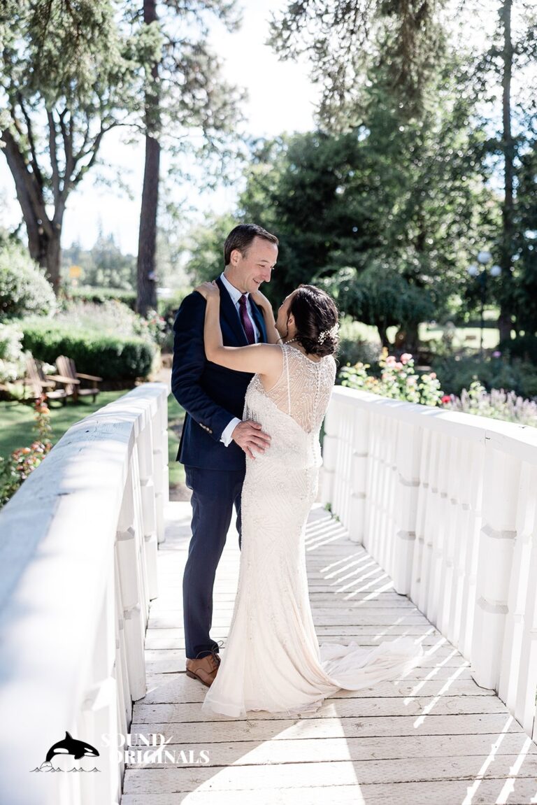 Columbia Gorge Hotel Wedding // Tim + Marissa