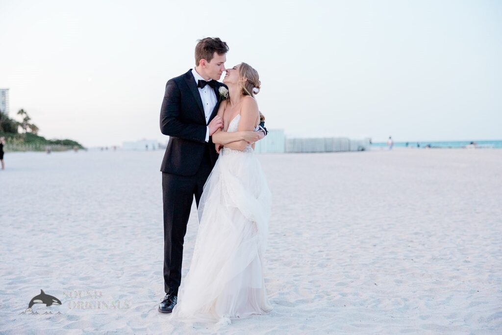 Stunning couple photo at The Palms Hotel &amp; Spa Wedding